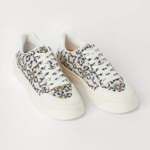 NWT H&M x Good News Print Platform Retro Sneakers Bananatex Unisex Size 8.5 41